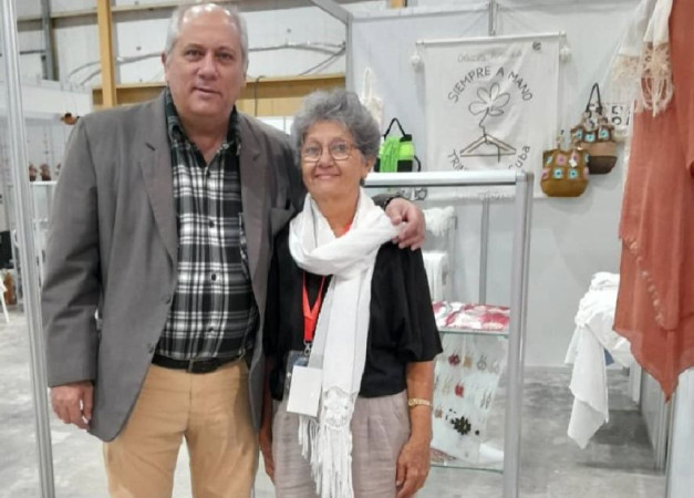 Mery Viciedo en compañía del ministro de Cultura Alpidio Alonso.